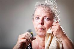 Причины старческого запаха и как от него избавиться Как избавиться от запаха пожилого человека